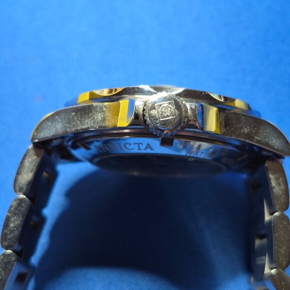 Invicta Dive Watch - Picture 5 of 6